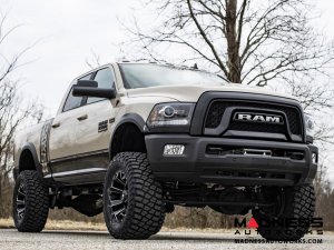 Dodge Ram Powerwagon 2500 4WD (Gas) Suspension Lift Kit w/ Coil Springs & Radius Arms - 4.5" Lift